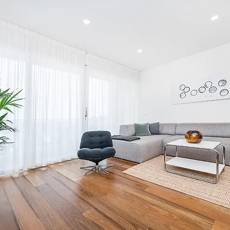 Stunning Modern 2bedroom With Iconic View Apartment Prag