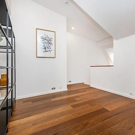 Stunning Modern 2bedroom With Iconic View
