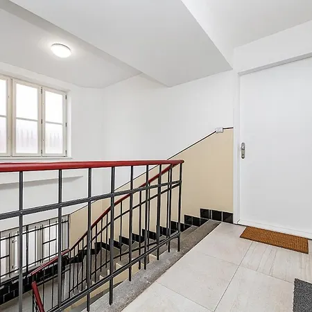 Апартаменты Stunning Modern 2bedroom With Iconic View