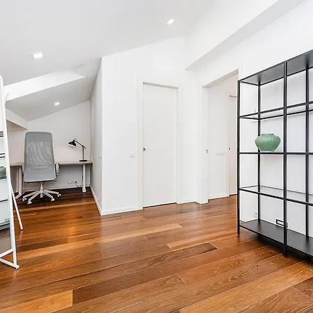 Апартаменты Stunning Modern 2bedroom With Iconic View *