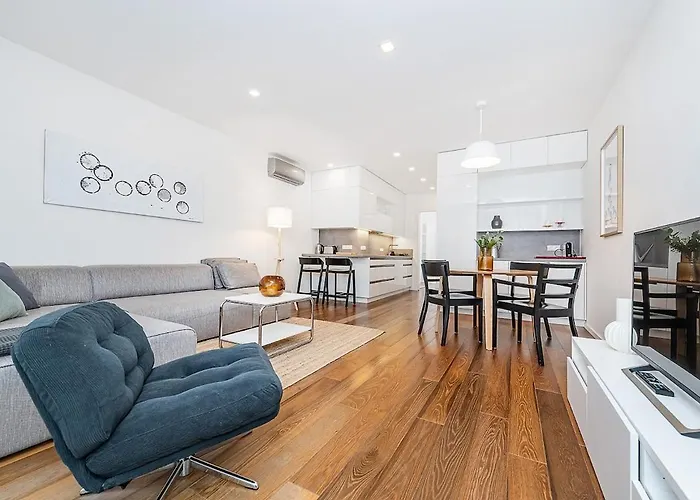 Stunning Modern 2bedroom With Iconic View Appartement *