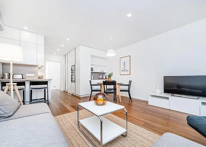 Stunning Modern 2bedroom With Iconic View