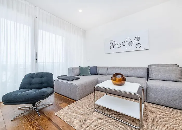 Appartement Stunning Modern 2bedroom With Iconic View Prague