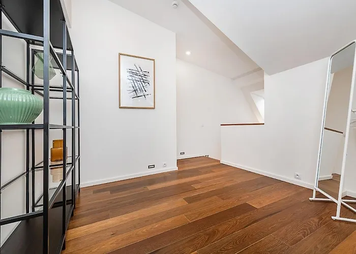 Stunning Modern 2bedroom With Iconic View